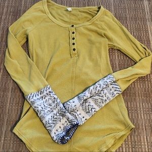 Free people long sleeve with detailed sleeves